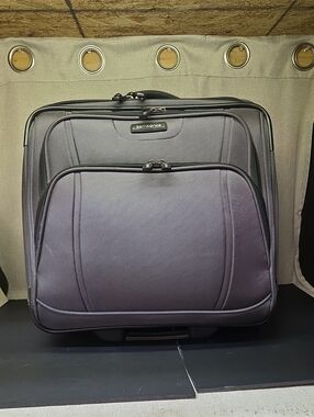 Samsonite DK3 Underseater Roller Laptop Luggage Carry-on Bag Charcoal VERY NICE!